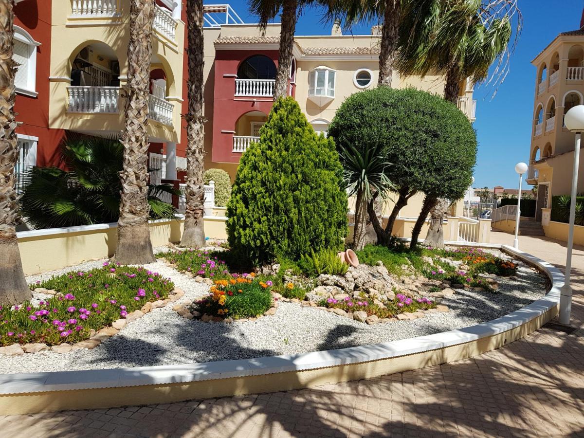דירות Los Alcázares Casa Ibiza מראה חיצוני תמונה