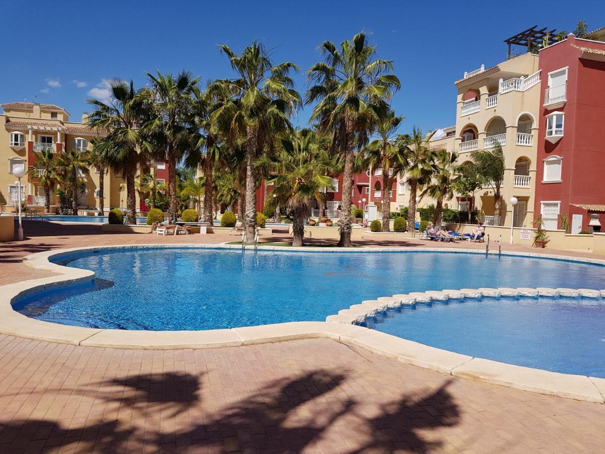 דירות Los Alcázares Casa Ibiza מראה חיצוני תמונה